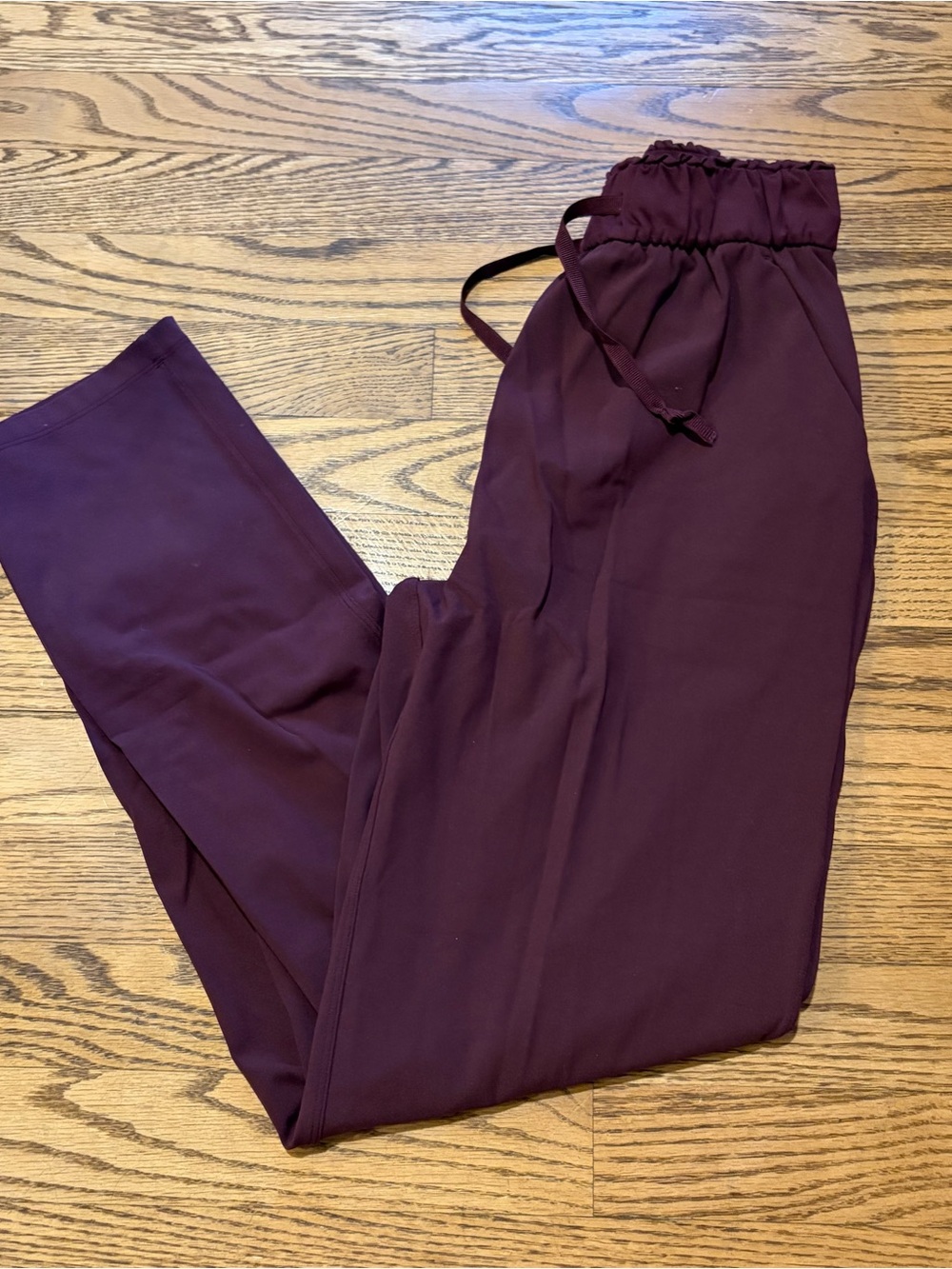 Lululemon Keep Moving Pant Cassis